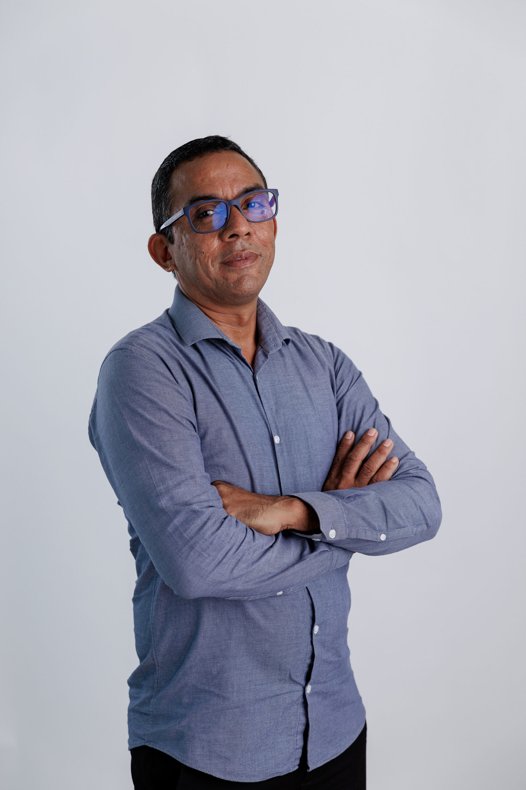 Dr. Ronald Pérez Álvarez