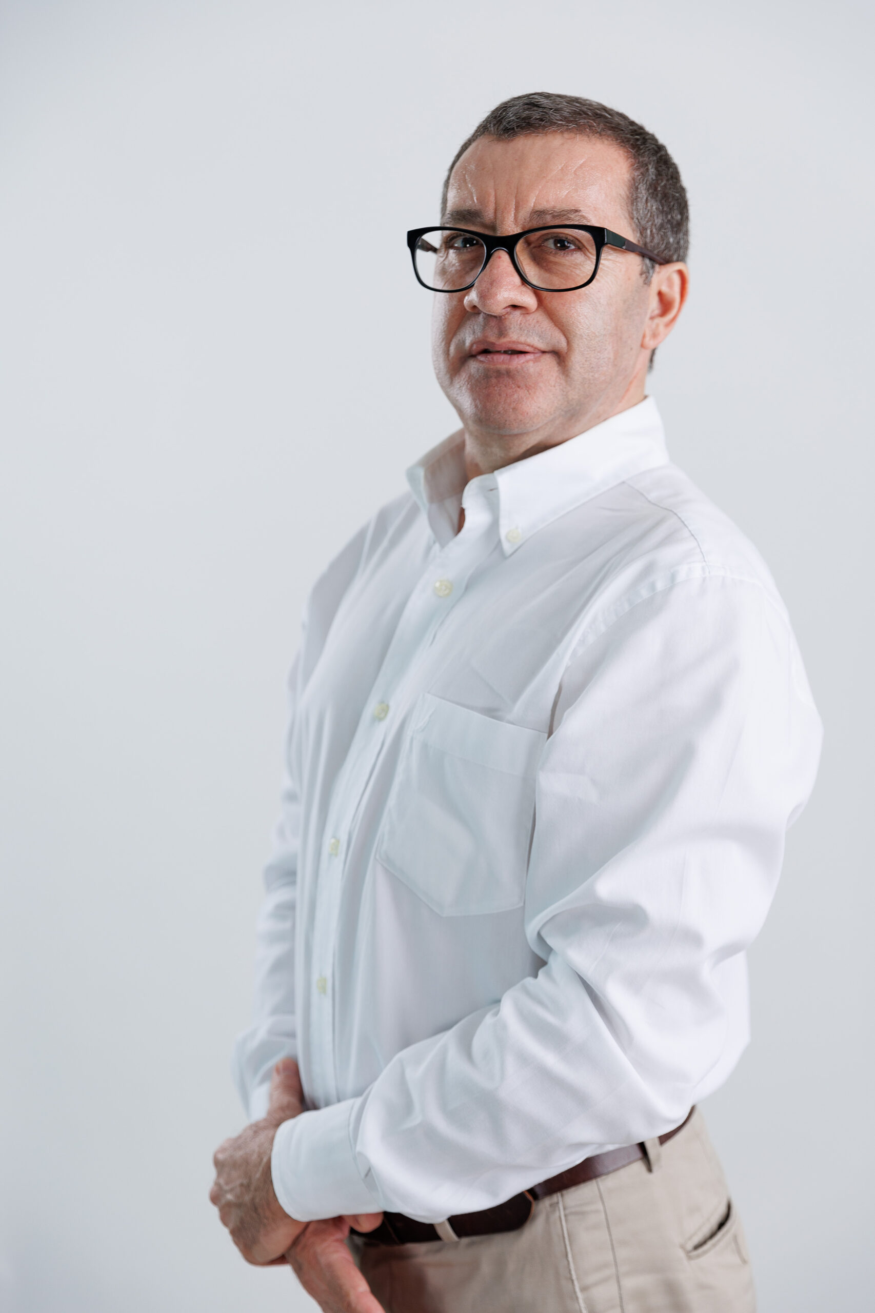 Máster. Manuel Corella Vargas